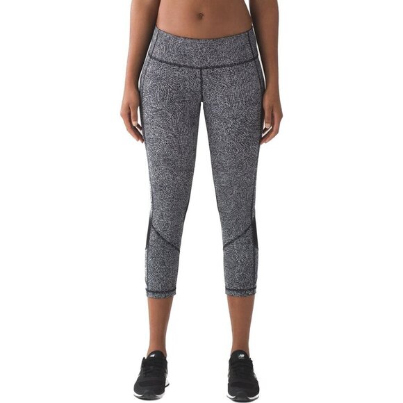 Lululemon Pace Rival Crop (19") Line Up White Black / Black - Picture 1 of 12